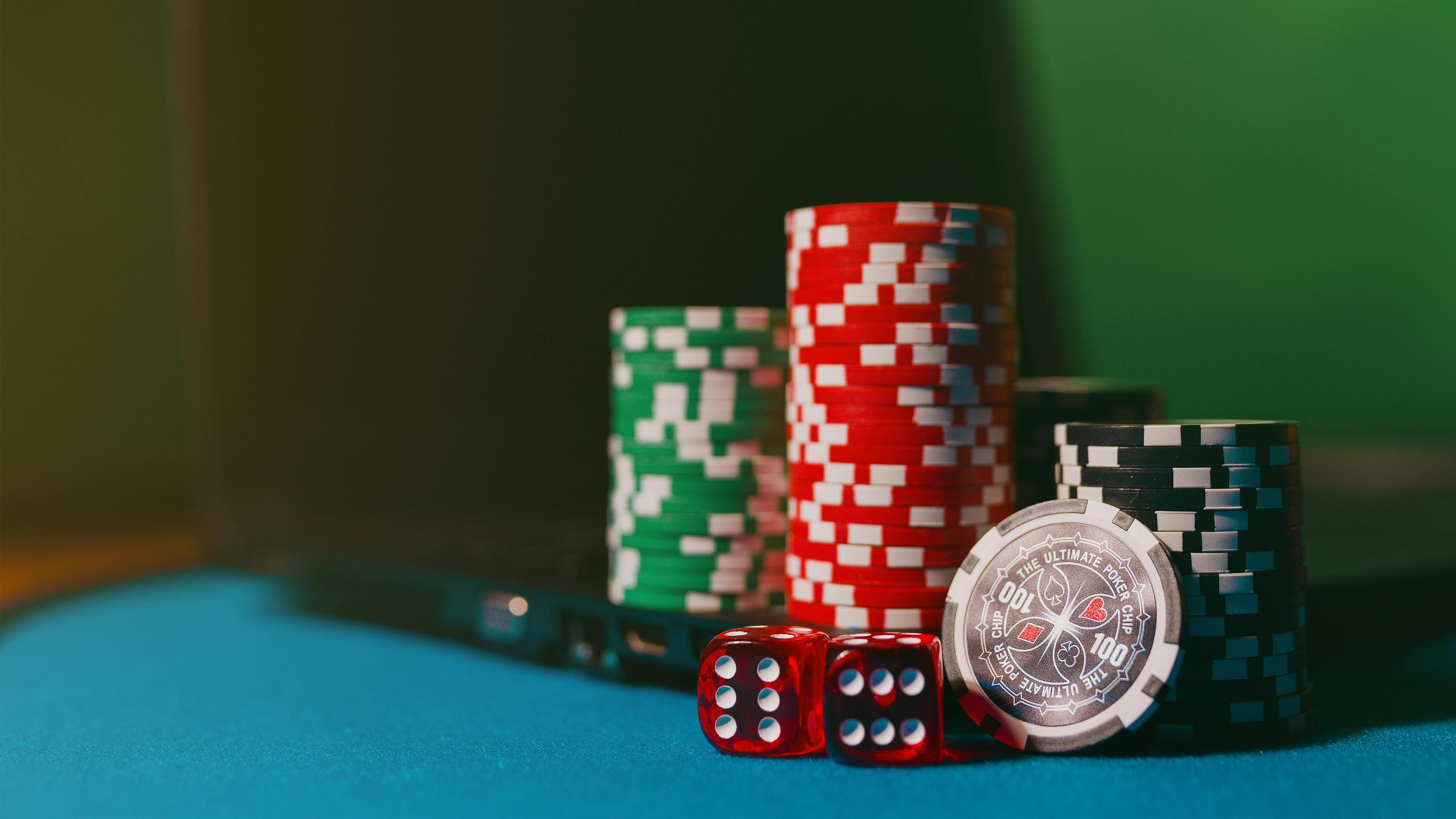 မြန်မာ Online Gambling ငွေသွင်းငွေထုတ် Wave Money KBZPay